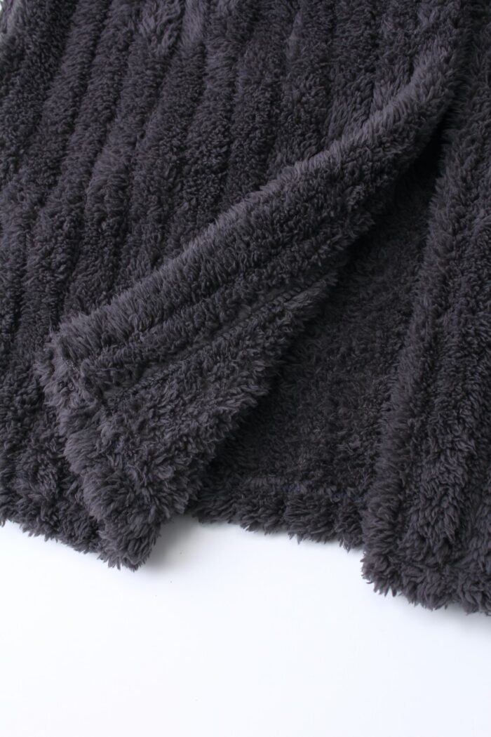 Comfyhome Men‘s Fluffy Warm Striped Jacquard Sherpa Fleece Collar Long Winter Robe - Image 6
