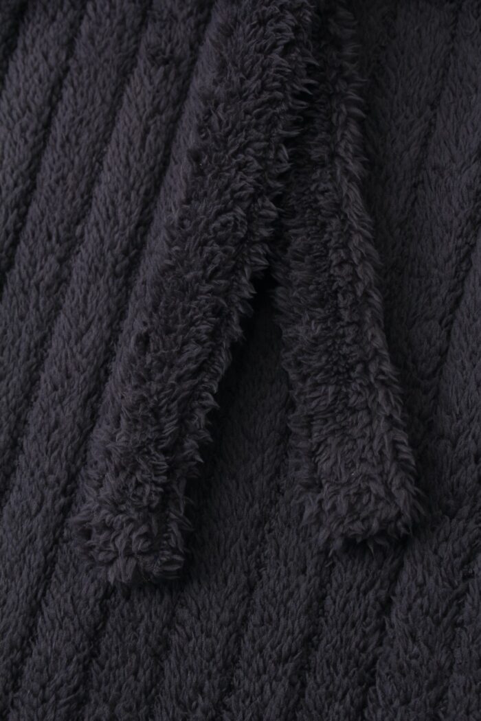 Comfyhome Men‘s Fluffy Warm Striped Jacquard Sherpa Fleece Collar Long Winter Robe - Image 5