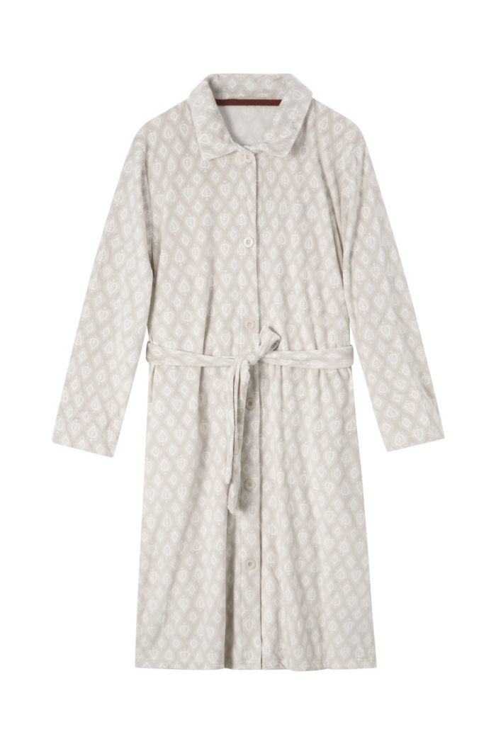 Comfyhome Women‘s Ultra Soft Full Printed Mircrofiber Buttons Fall & Winter Luxury Housecoat - Image 1