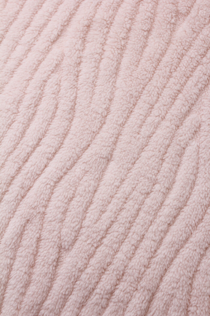 Comfyhome Women‘s Pink nine-tailed fox Jacqaurd Sherpa Fleece Shawl Collar Winter Robe - Image 3