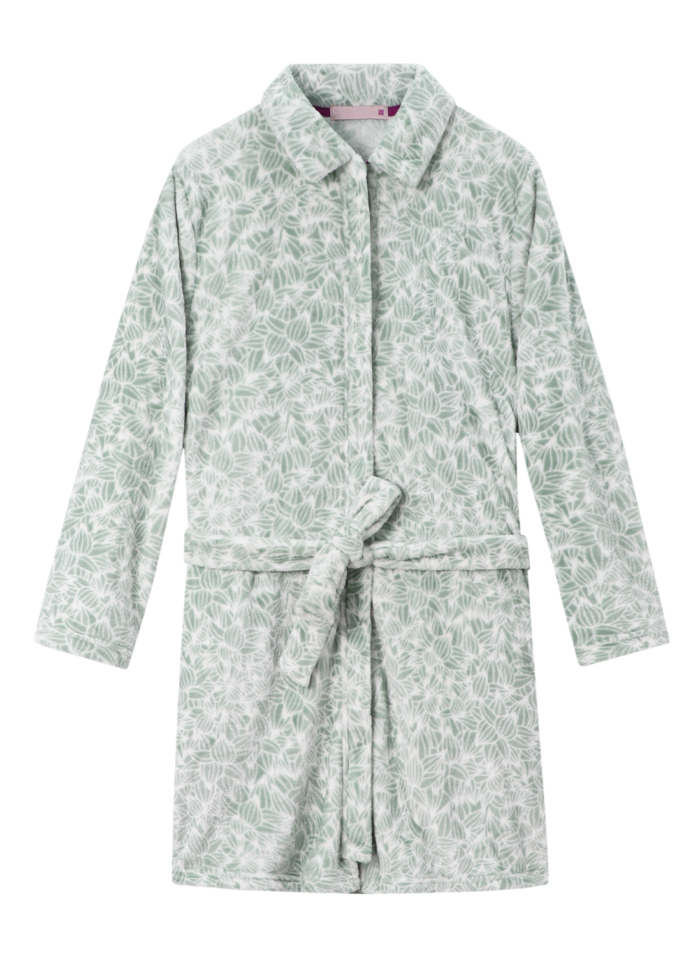 Comfyhome Women‘s Green Flowers Plush Coral Fleece Zipper Winter Housecoat - Image 1